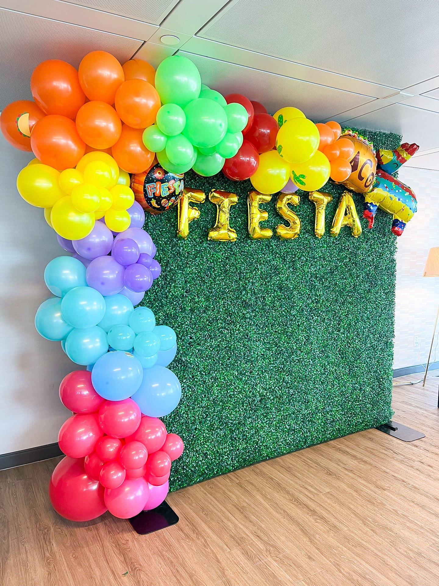 Balloon Garland
